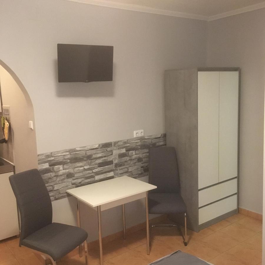 Liliom Vendeghaz Hotel Bakonybel Luaran gambar